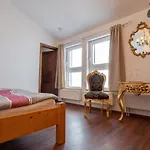 Almhaus Dachsteinblick Am Feuerkogel * 에벤시