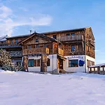 Almhaus Dachsteinblick Am Feuerkogel 에벤시