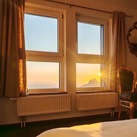 Almhaus Dachsteinblick Am Feuerkogel * Ebensee