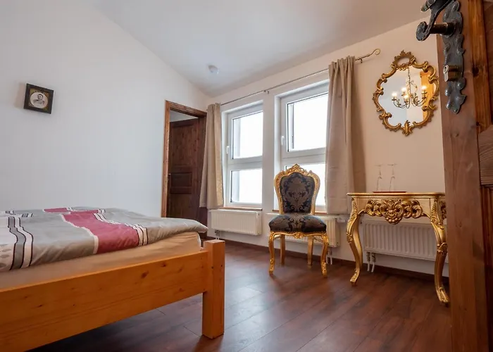 Almhaus Dachsteinblick Am Feuerkogel * Ebensee